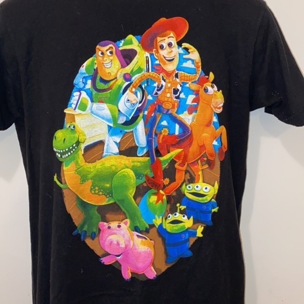 Unisex Disney/Pixar “Toy Story” Woody & Gang Graphic Tee View 5